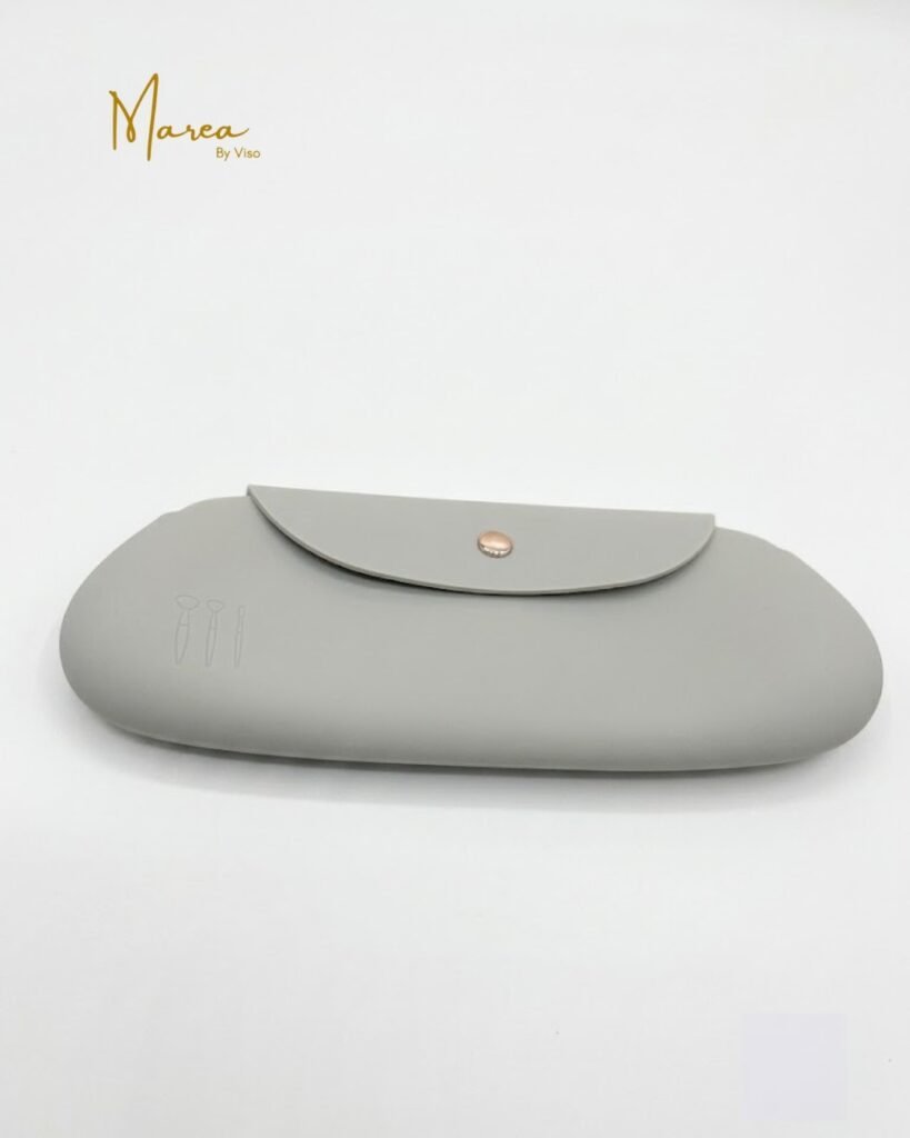 Cosmetiquera de silicona gris grande